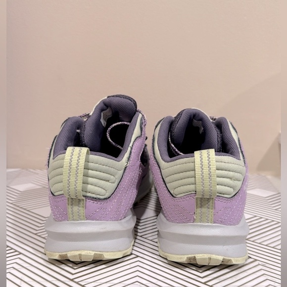 🔥The North Face Lavender and Charcoal Sneakers🔥 - Picture 5 of 5